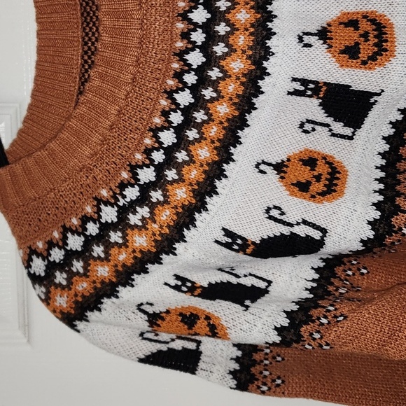 Halloween sweater w/Jack-o-lanterns & cats Multiple sizes - Picture 3 of 6